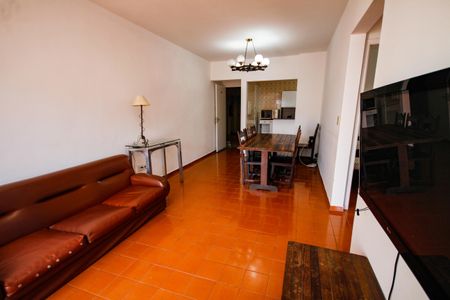 Apartamento para alugar com 75m², 2 quartos e 1 vaga