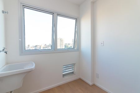 Apartamento à venda com 28m², 1 quarto e sem vaga Apartamento à venda com 28m², 1 quarto e sem vagaÁrea de Serviço