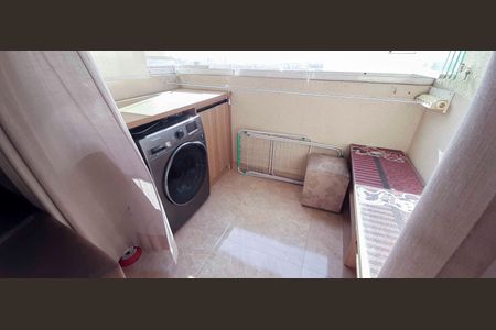 Sacada de apartamento para alugar com 2 quartos, 49m² em Conceicao, Osasco