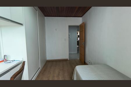 Casa de condomínio para alugar com 400m², 4 quartos e 2 vagas Casa de condomínio para alugar com 400m², 4 quartos e 2 vagasQuarto