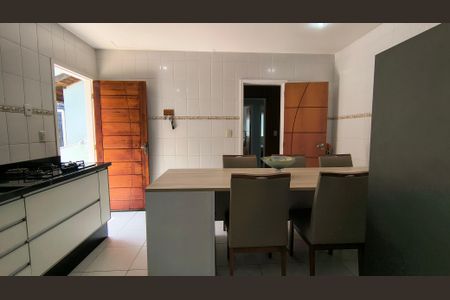 Casa de condomínio para alugar com 400m², 4 quartos e 2 vagas Casa de condomínio para alugar com 400m², 4 quartos e 2 vagasCozinha