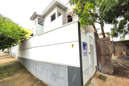 Casa para alugar com 42m², 1 quarto e 1 vaga Casa para alugar com 42m², 1 quarto e 1 vagaFachada do Prédio