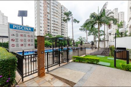 Apartamento para alugar com 64m², 3 quartos e 1 vaga Apartamento para alugar com 64m², 3 quartos e 1 vagaÁrea comum - Piscina