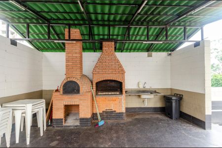 Apartamento para alugar com 64m², 3 quartos e 1 vaga Apartamento para alugar com 64m², 3 quartos e 1 vagaÁrea comum - Churrasqueira