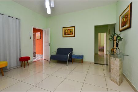 Casa para alugar com 360m², 7 quartos e sem vaga Casa para alugar com 360m², 7 quartos e sem vagaSala