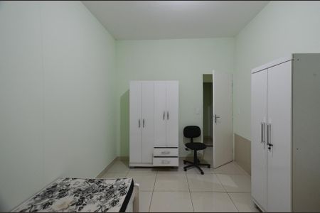 Quarto 2 de casa para alugar com 7 quartos, 360m² em Sagrada Família, Belo Horizonte