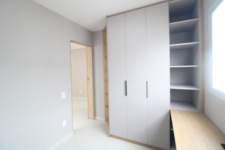 Quarto 1 de apartamento para alugar com 2 quartos, 42m² em Vila Socorro, São Paulo