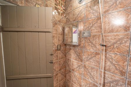 Casa à venda com 167m², 3 quartos e 1 vagaBanheiro 2