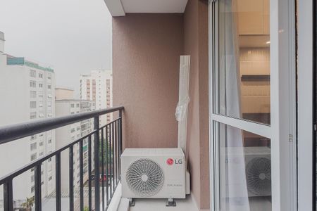 Apartamento à venda com 25m², 1 quarto e sem vaga Apartamento à venda com 25m², 1 quarto e sem vagaVaranda