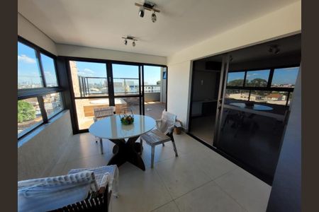Sala de apartamento para alugar com 3 quartos, 230m² em Umuarama, Uberlândia