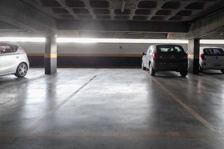 Apartamento à venda com 101m², 3 quartos e 2 vagas Apartamento à venda com 101m², 3 quartos e 2 vagasGaragem