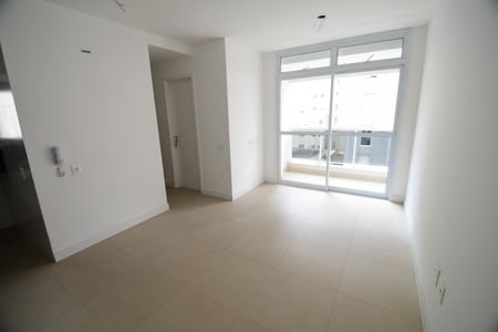 Sala de apartamento à venda com 2 quartos, 46m² em Cambuí, Campinas
