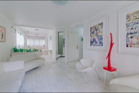 Apartamento à venda com 125m², 3 quartos e 2 vagasSala