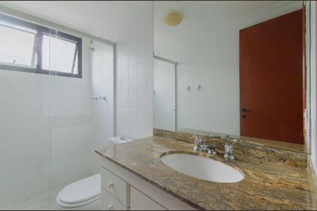 Apartamento à venda com 125m², 3 quartos e 2 vagasBanheiro da Suíte