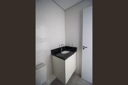Apartamento para alugar com 60m², 2 quartos e 2 vagas Apartamento para alugar com 60m², 2 quartos e 2 vagasBanheiro
