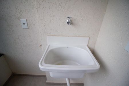 Apartamento para alugar com 60m², 2 quartos e 2 vagas Apartamento para alugar com 60m², 2 quartos e 2 vagasÁrea de Serviço