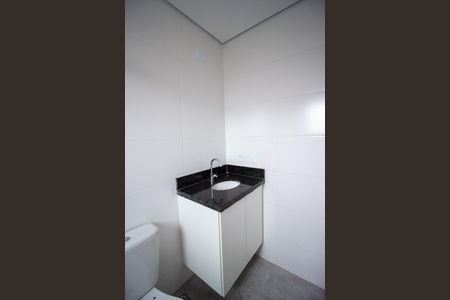 Apartamento para alugar com 60m², 2 quartos e 2 vagas Apartamento para alugar com 60m², 2 quartos e 2 vagasBanheiro da Suíte