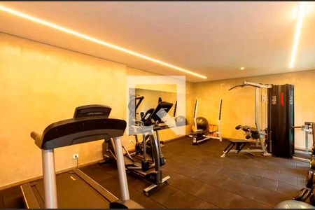 Apartamento para alugar com 246m², 4 quartos e 4 vagas