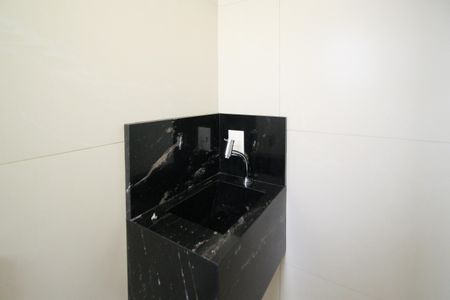 Apartamento para alugar com 246m², 4 quartos e 4 vagas