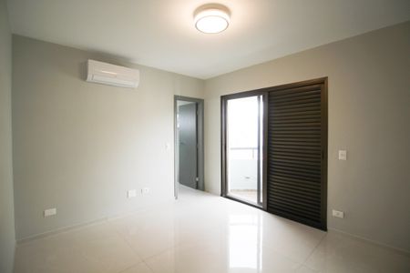 Apartamento para alugar com 246m², 4 quartos e 4 vagas