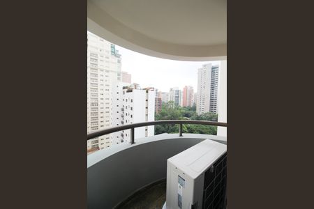 Apartamento para alugar com 246m², 4 quartos e 4 vagas