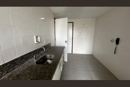 Apartamento à venda com 113m², 3 quartos e 2 vagas Apartamento à venda com 113m², 3 quartos e 2 vagasCozinha