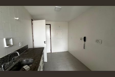 Apartamento à venda com 113m², 3 quartos e 2 vagas Apartamento à venda com 113m², 3 quartos e 2 vagasCozinha
