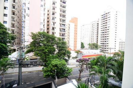 Quarto 1 - Vista de apartamento à venda com 2 quartos, 60m² em Cambuí, Campinas