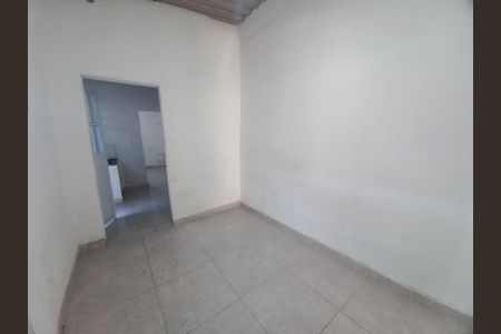 Sala de casa para alugar com 2 quartos, 80m² em Japuí, São Vicente