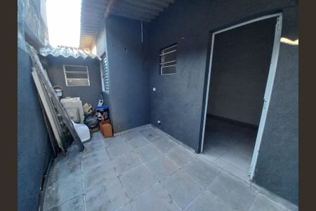 Casa para alugar com 80m², 2 quartos e sem vagaÁrea de Serviço
