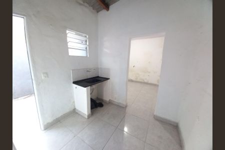 Casa para alugar com 80m², 2 quartos e sem vaga Casa para alugar com 80m², 2 quartos e sem vagaCozinha
