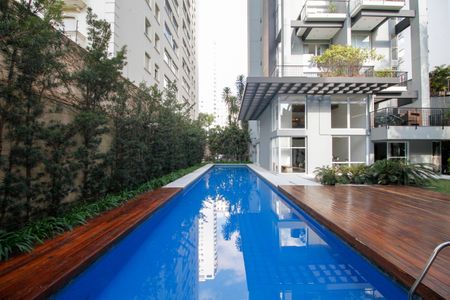 Apartamento para alugar com 96m², 1 quarto e 2 vagas Apartamento para alugar com 96m², 1 quarto e 2 vagasÁrea Comum - Piscina