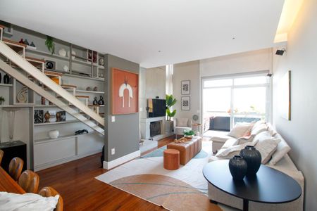 Apartamento para alugar com 96m², 1 quarto e 2 vagas Apartamento para alugar com 96m², 1 quarto e 2 vagasSala de Estar