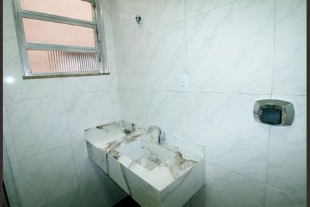 Apartamento à venda com 70m², 2 quartos e sem vaga Apartamento à venda com 70m², 2 quartos e sem vagaBanheiro