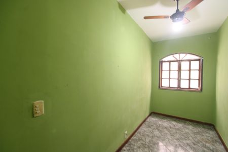 Casa à venda com 100m², 2 quartos e 1 vagaQuarto