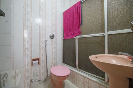 Apartamento à venda com 70m², 3 quartos e 1 vagaBanheiro