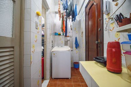 Apartamento à venda com 70m², 3 quartos e 1 vagaÁrea de Serviço