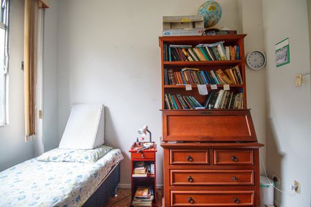 Apartamento à venda com 70m², 3 quartos e 1 vagaQuarto 2