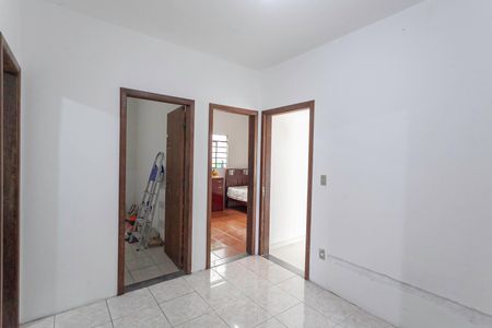 Casa à venda com 190m², 3 quartos e 2 vagas Casa à venda com 190m², 3 quartos e 2 vagasCopa