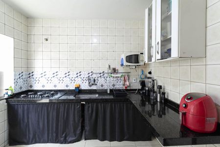 Casa à venda com 190m², 3 quartos e 2 vagas Casa à venda com 190m², 3 quartos e 2 vagasCozinha