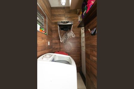 Casa à venda com 270m², 3 quartos e 3 vagas Casa à venda com 270m², 3 quartos e 3 vagasÁrea de Serviço 2