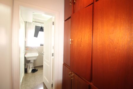 Apartamento à venda com 155m², 3 quartos e 3 vagasÁrea de Serviço - Quarto