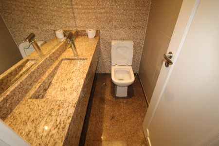 Apartamento à venda com 155m², 3 quartos e 3 vagasLavabo