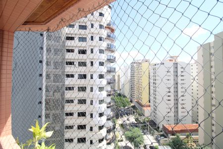 Apartamento à venda com 155m², 3 quartos e 3 vagasVaranda