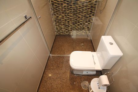 Apartamento à venda com 155m², 3 quartos e 3 vagasBanheiro 2