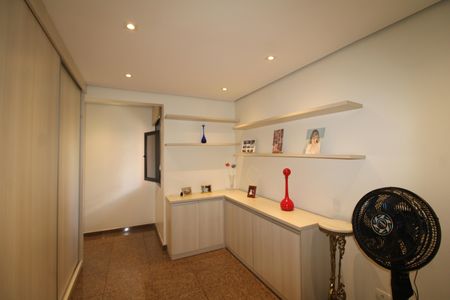 Apartamento à venda com 155m², 3 quartos e 3 vagasQuarto 2