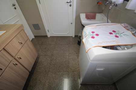 Apartamento à venda com 155m², 3 quartos e 3 vagasÁrea de Serviço