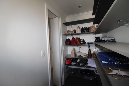 Apartamento à venda com 155m², 3 quartos e 3 vagasCloset