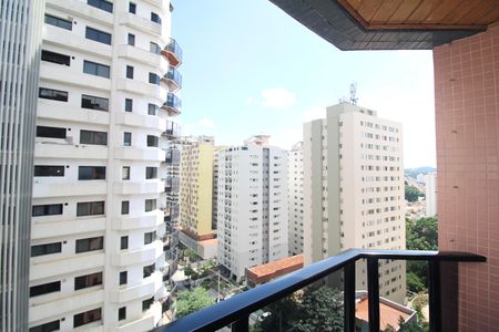 Apartamento à venda com 155m², 3 quartos e 3 vagasVaranda