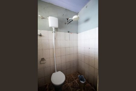 Banheiro de casa para alugar com 1 quarto, 60m² em Vila Nova Sorocaba, Sorocaba